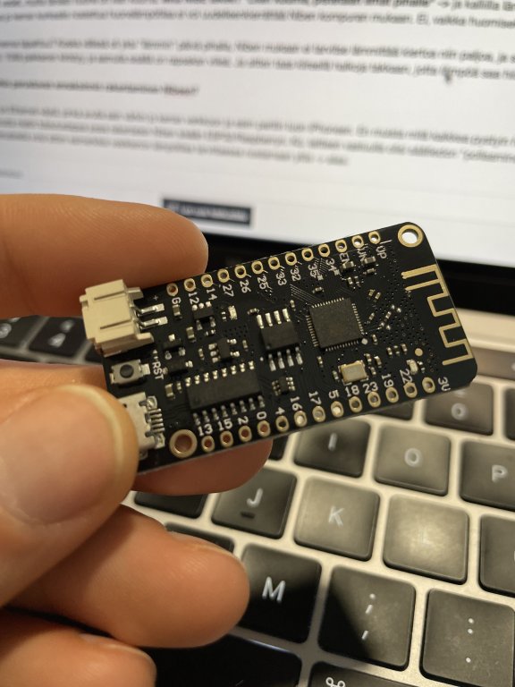 esp32.jpg