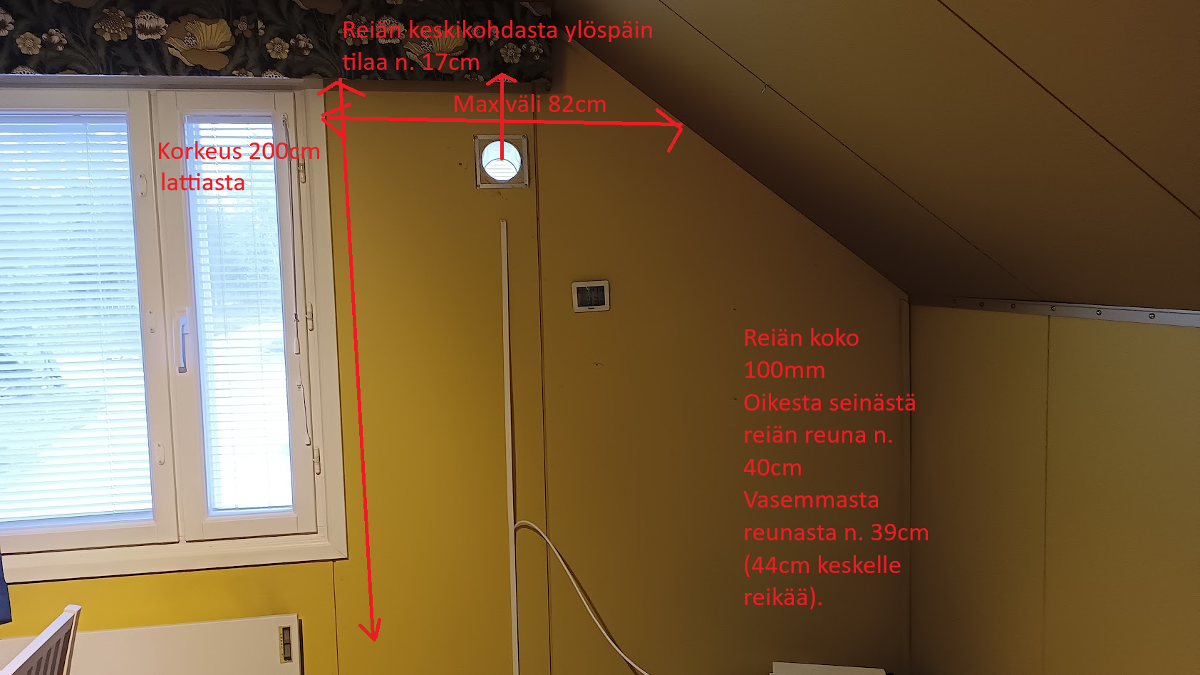 yläkerran aukko mitat.png