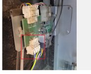 Tuulettimen piirilevyn liittimet.jpg