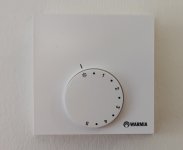 Warmia sisätermostaatti.jpg