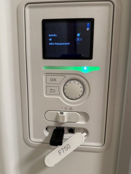 usb_laitettu.jpeg