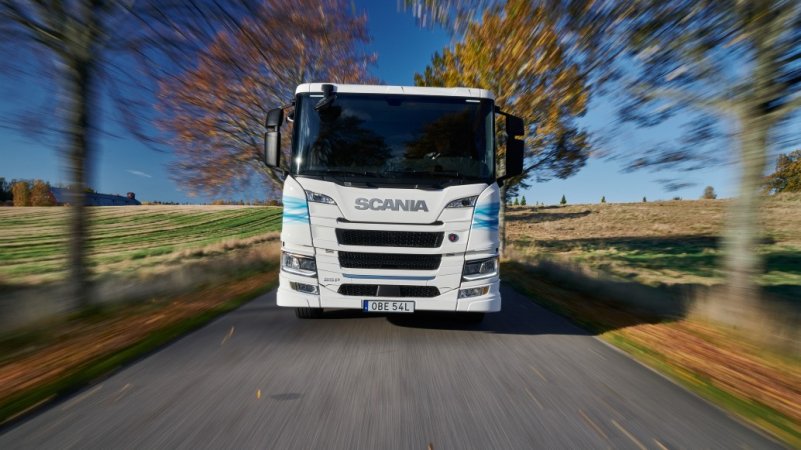 Scania-25P.jpg